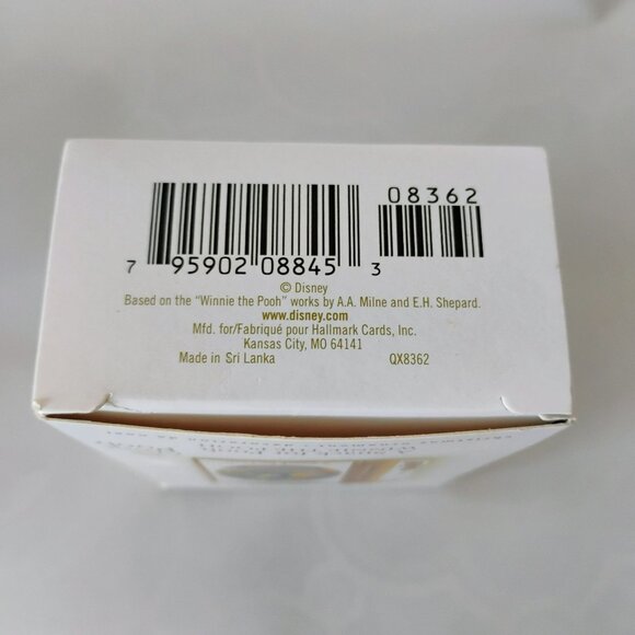 Hallmark Keepsake Ornament, A Snack For Pooh, Winnie The Pooh, 2009 Collectible - Picture 3 of 3